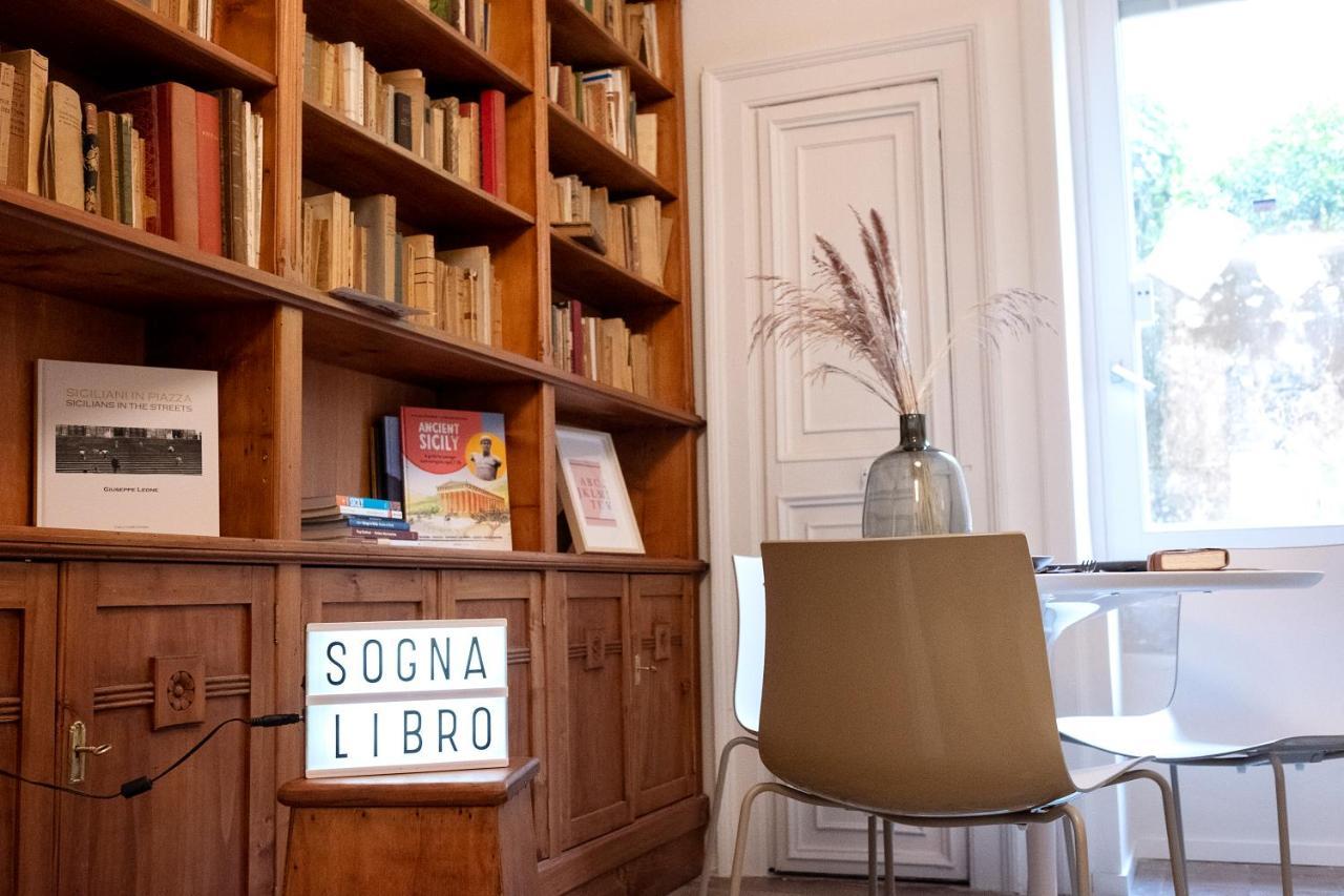 Sognalibro Bed And Books Bed & Breakfast รากูซา ภายนอก รูปภาพ